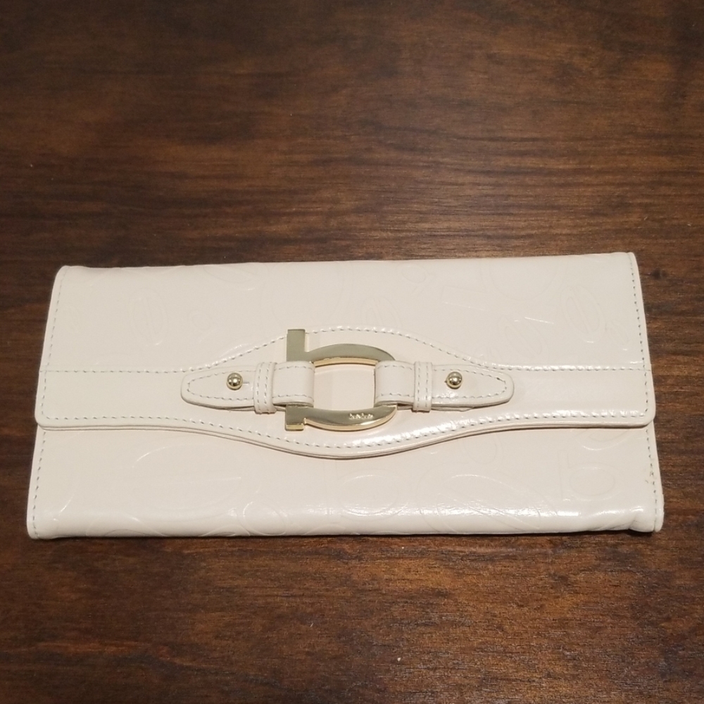 Bebe purse